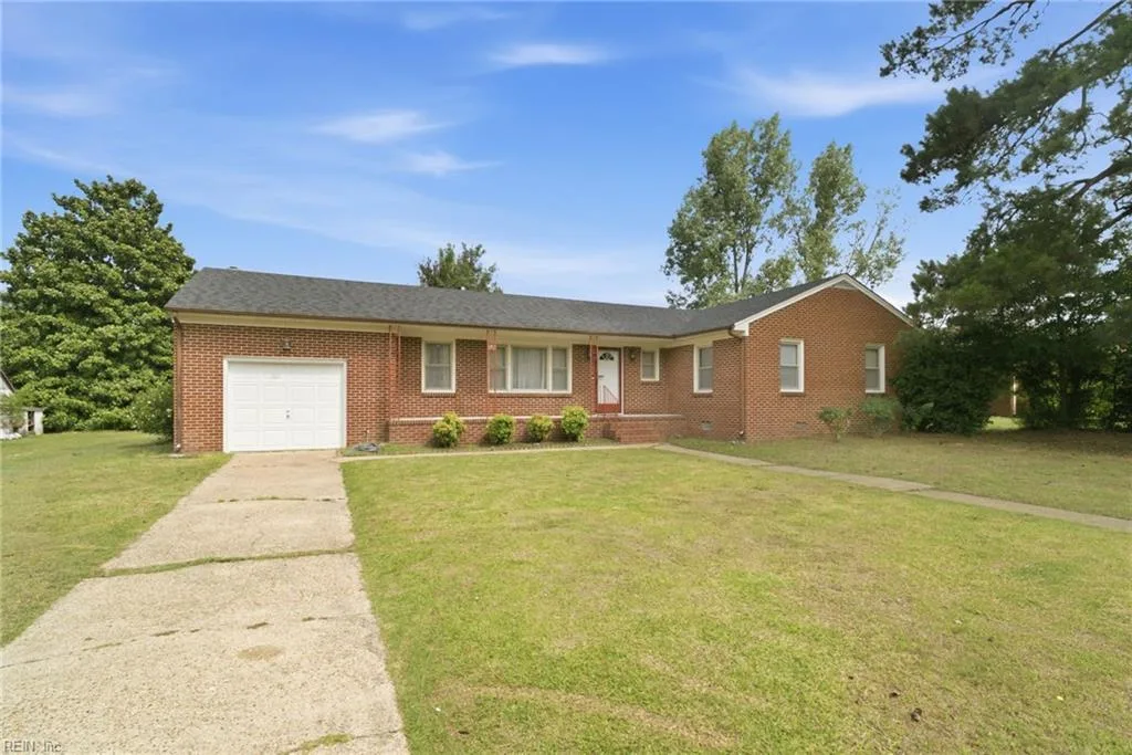 1538 Wilkins DR, SUFFOLK VA 23434