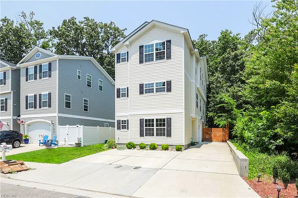 901 13th St, Virginia Beach — photo