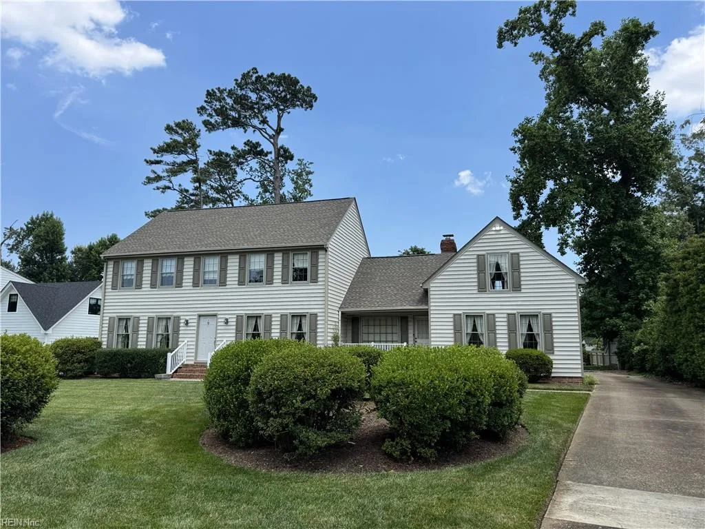 1805 Duke Of York QUAY, VIRGINIABEACH VA 23454