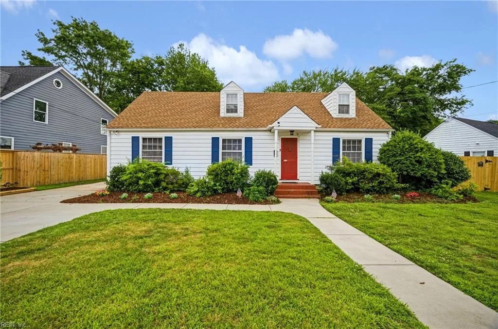 8710 Meadow Brook LN, NORFOLK VA 23503