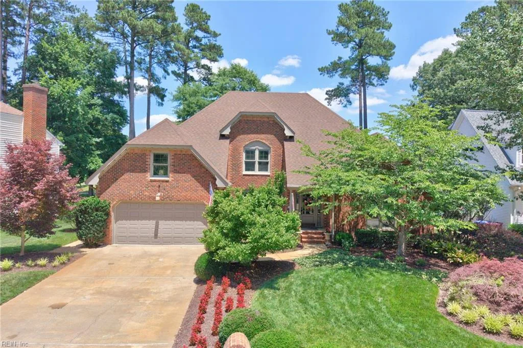 1006 Seville DR, CHESAPEAKE VA 23322