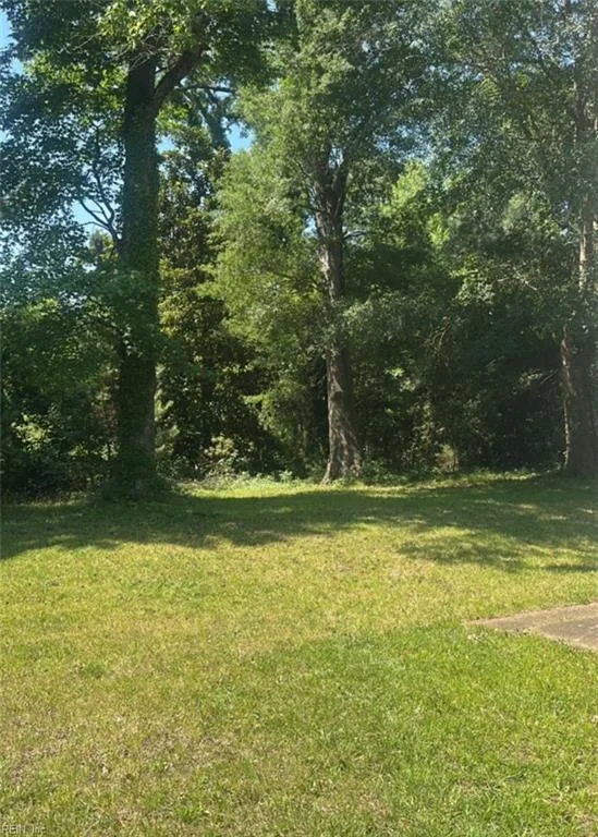 987 Winward RD, NORFOLK VA 23513