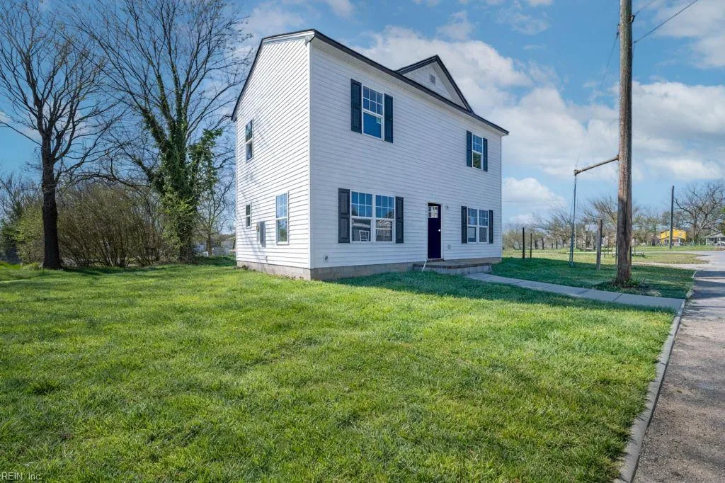 416 Railroad AVE, SUFFOLK VA 23434