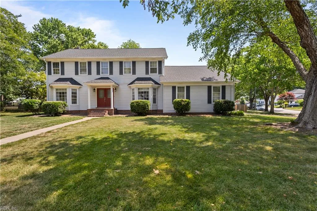 1528 Narbonne CT, VIRGINIABEACH VA 23456