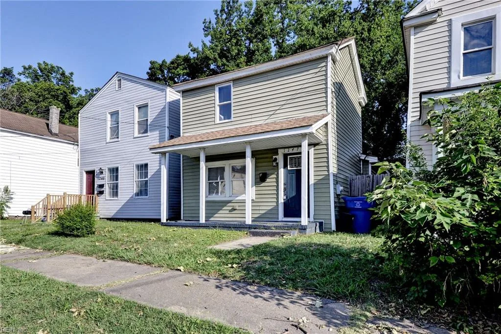 1247 29th ST, NEWPORTNEWS VA 23607