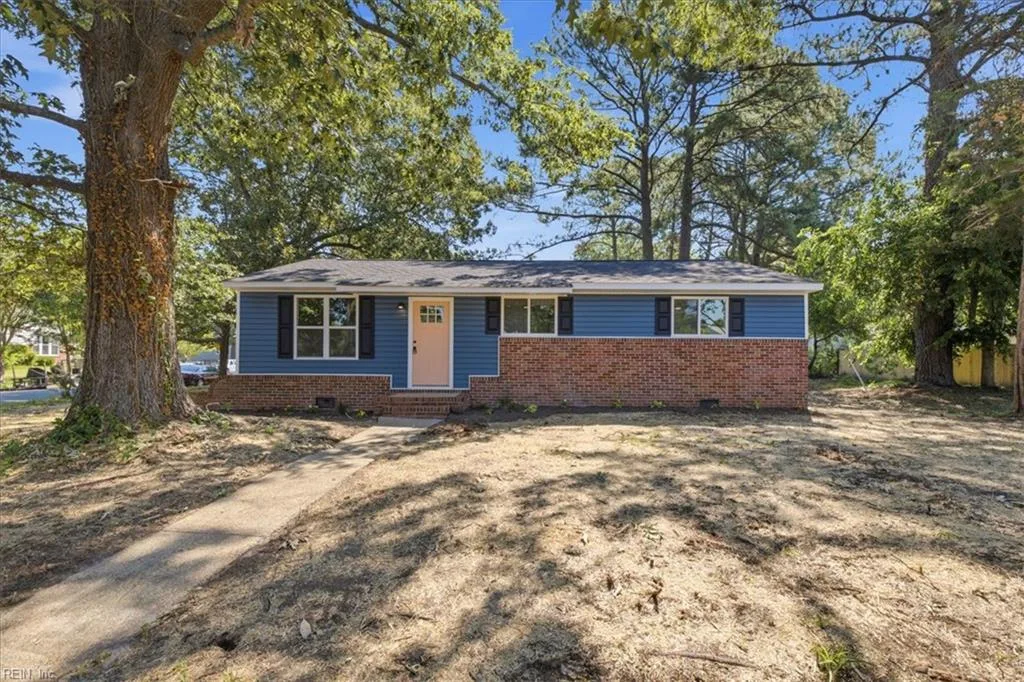 2732 Juniper ST, NORFOLK VA 23513
