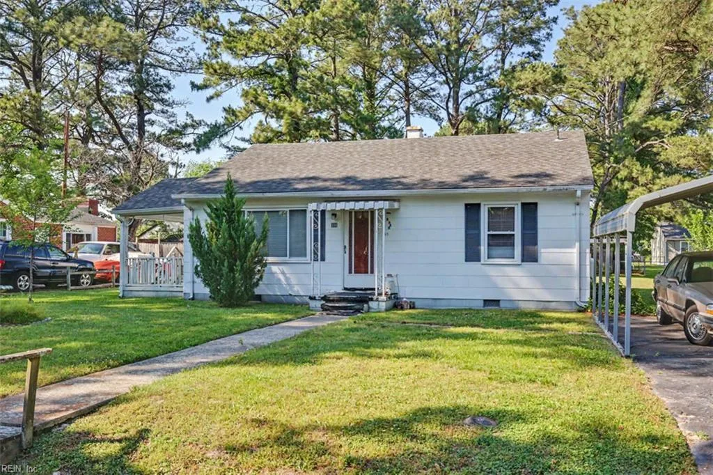 206 Magnolia St, Suffolk — photo