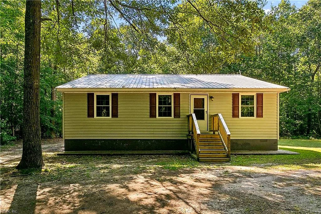 4497 Backwoods Ln, Hayes — photo