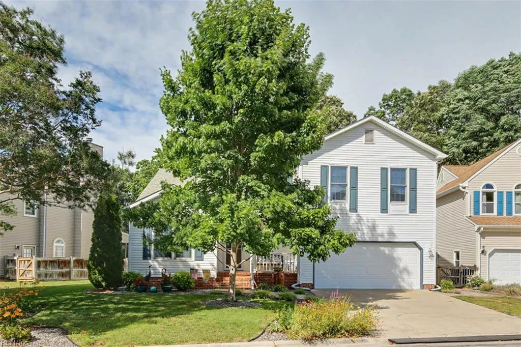 855 Lancaster LN, NEWPORTNEWS VA 23602