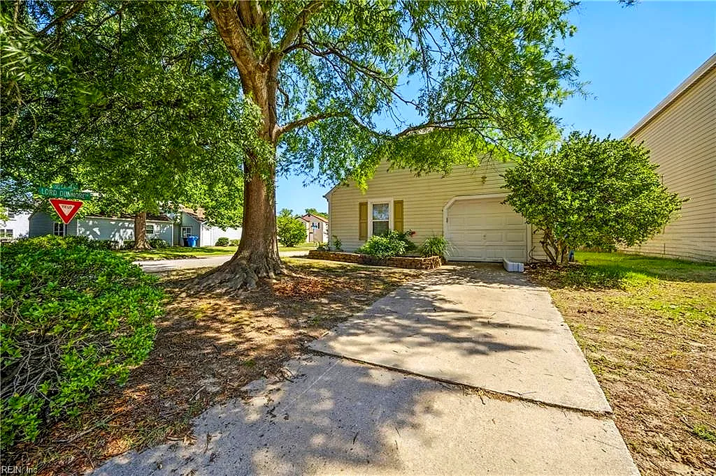 1261 Lord Dunmore Dr, Virginia Beach — photo
