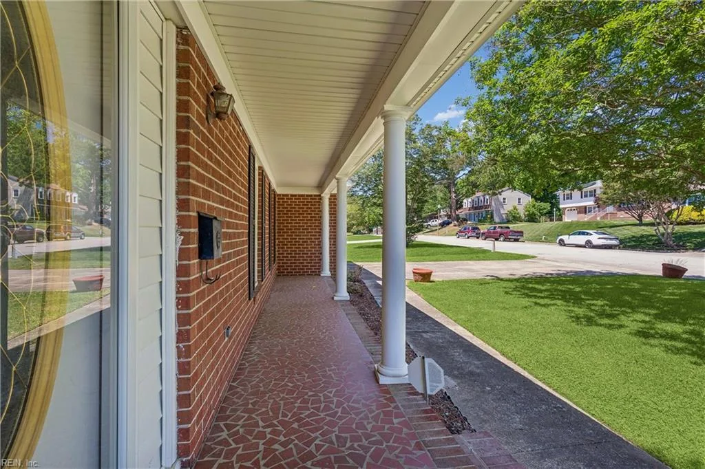 96 Anchorage Dr, Newport News — photo