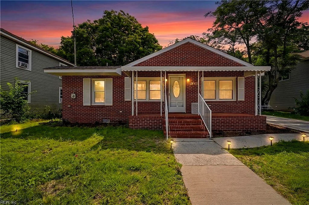 129 S 6th ST, SUFFOLK VA 23434