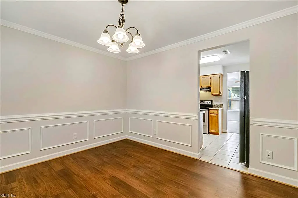 205 Whitewater Dr, Newport News — photo