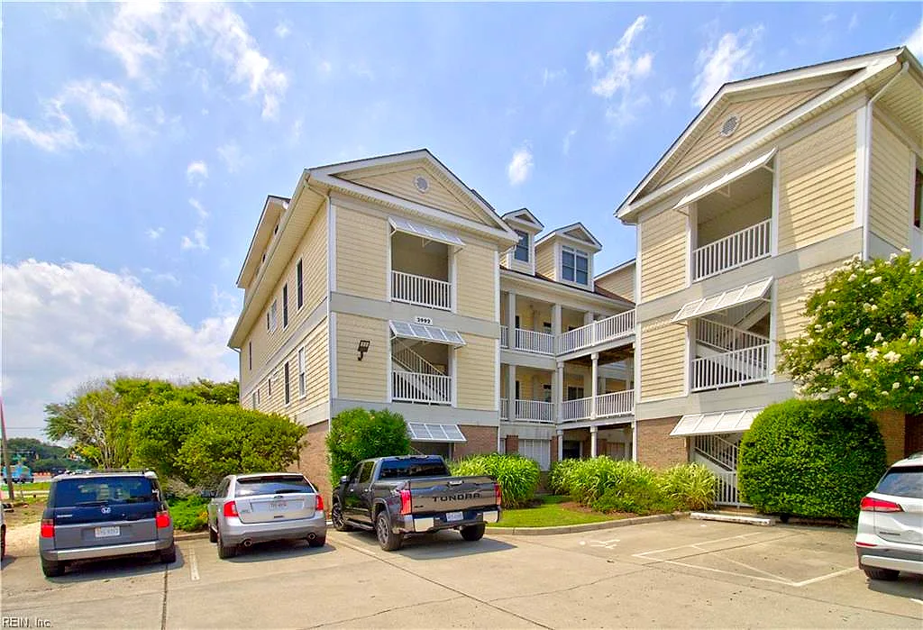 2992 Shore DR #303, VIRGINIA BEACH VA 23451