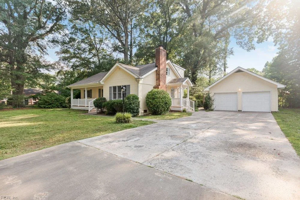 205 Fresno DR, CHESAPEAKE VA 23322