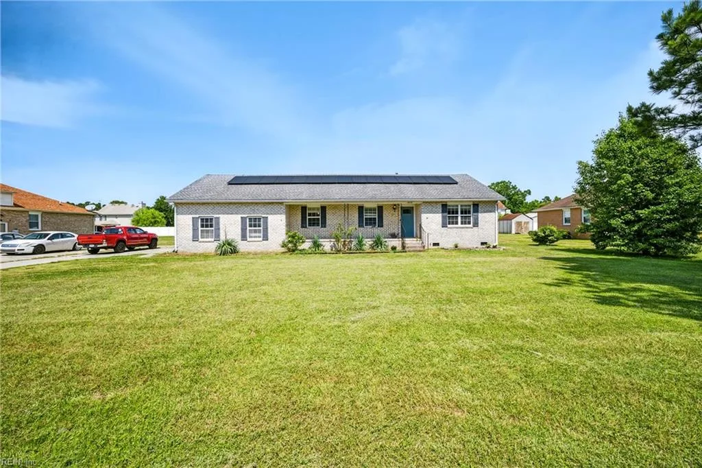 2078 Nansemond PW, SUFFOLK VA 23434