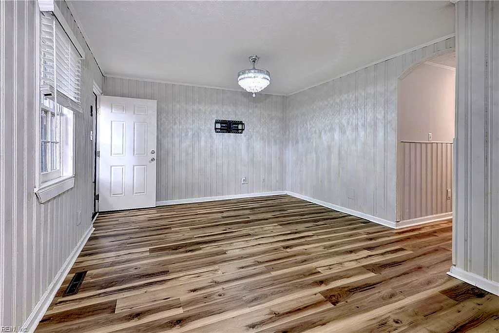 461 Dare Ave, Hampton — photo