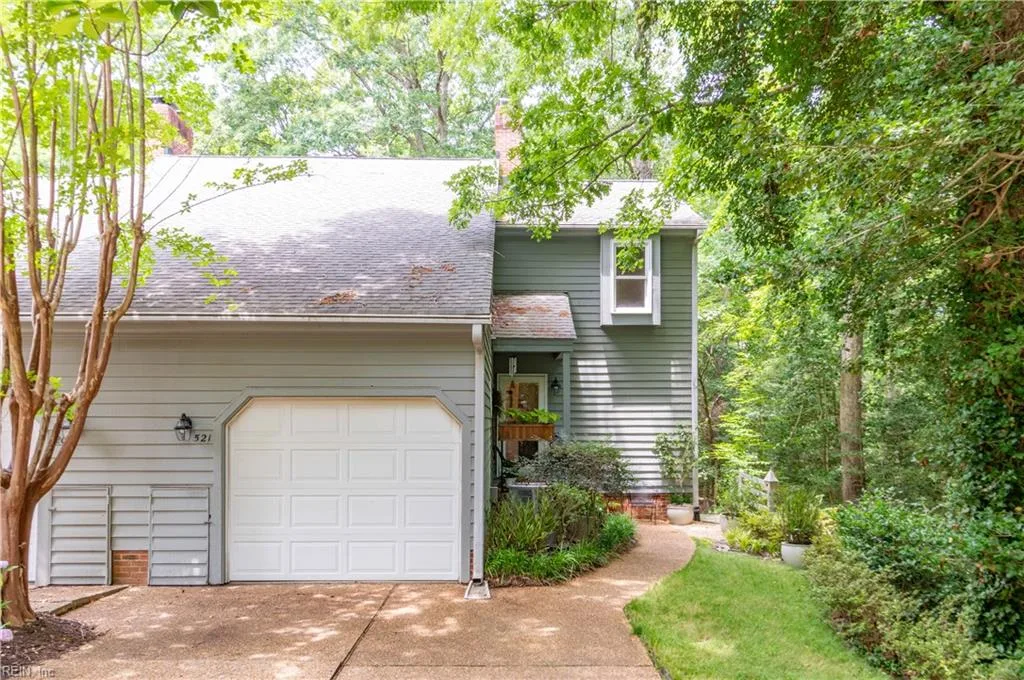 521 Spring TRCE, WILLIAMSBURG VA 23188