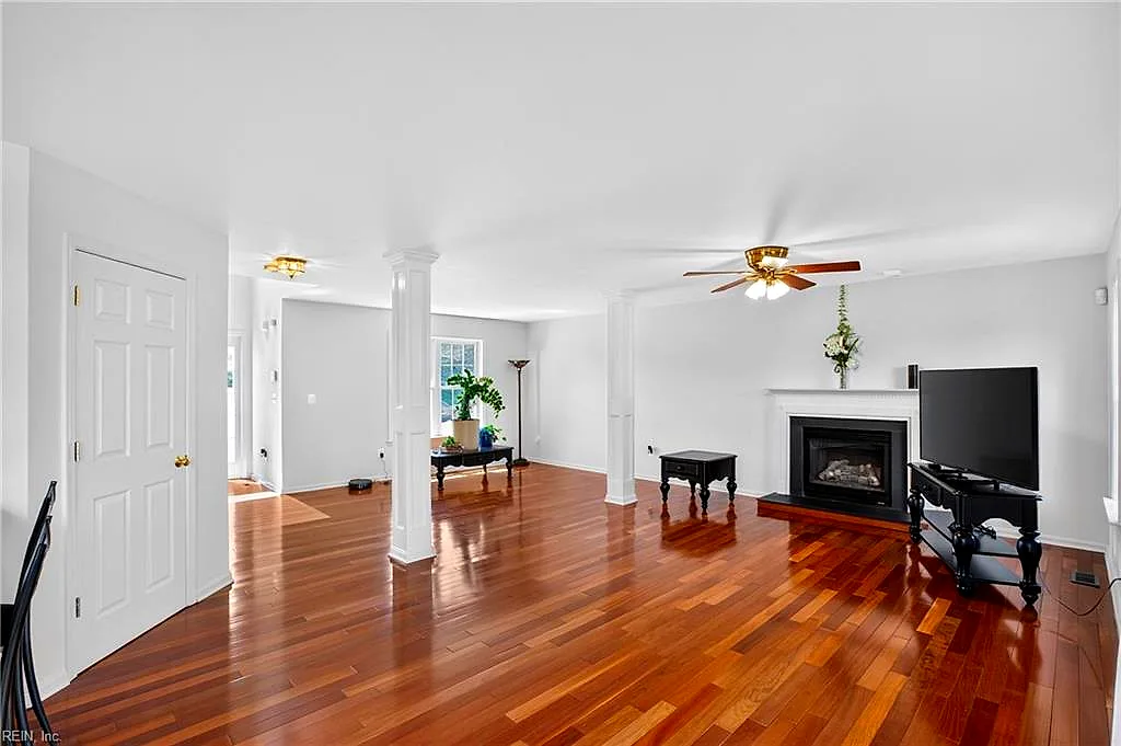 440 Roper Dr, Bowling Green — photo