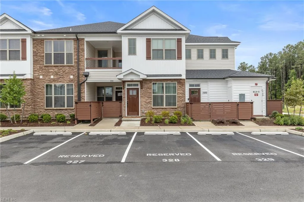 1503 Kathy Ann Way E, Carrollton — photo