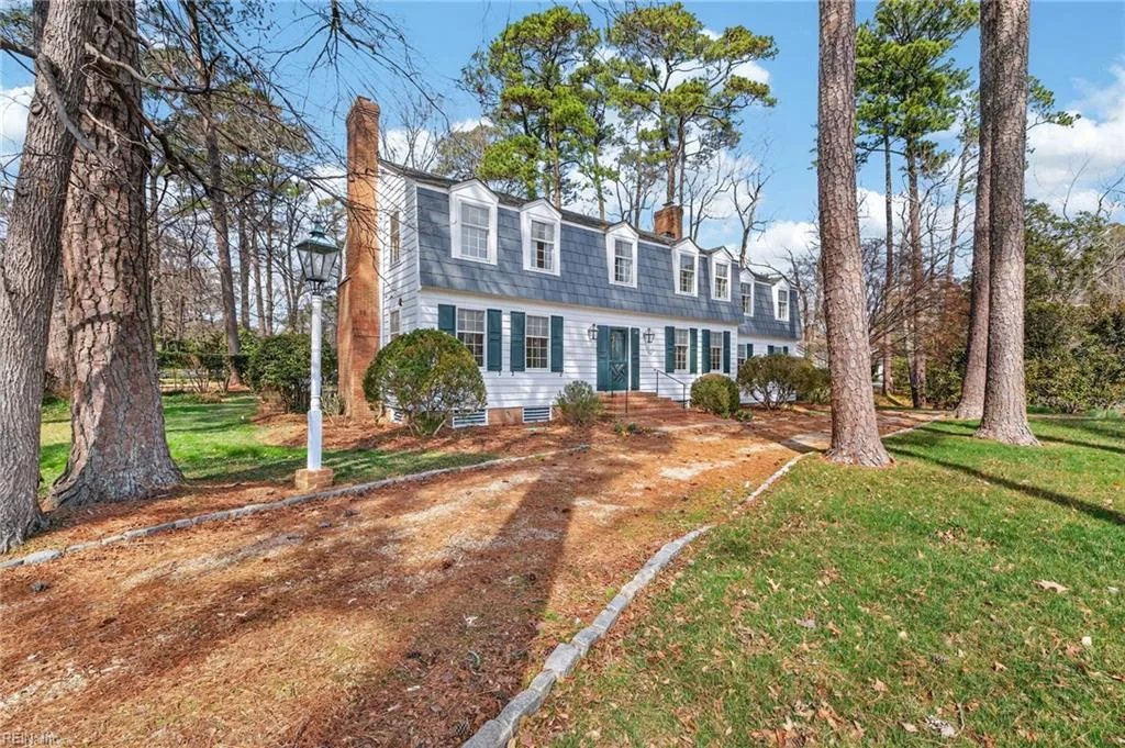 1000 S Bay Shore DR, VIRGINIABEACH VA 23451