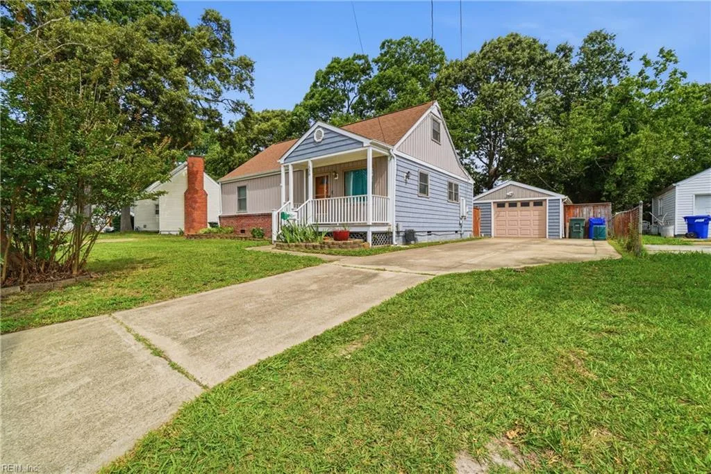 1338 Boxwood CIR, NORFOLK VA 23518
