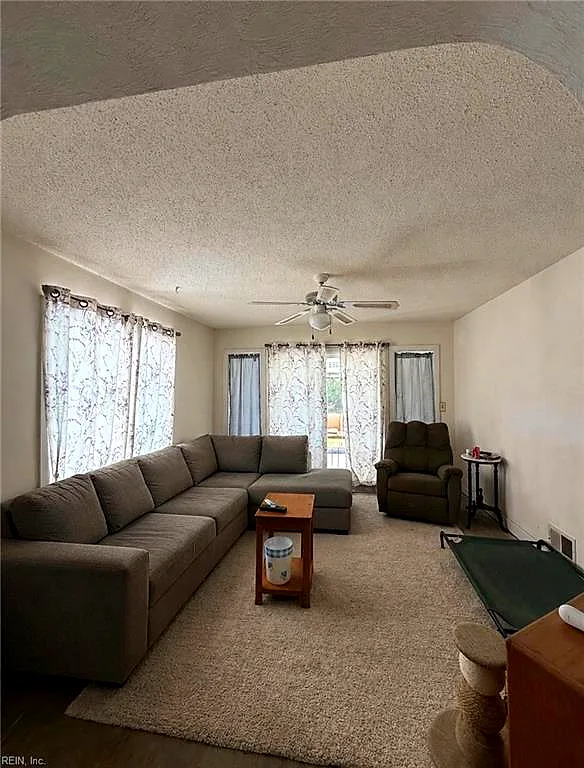 111 Goldcrest Dr, Chesapeake — photo
