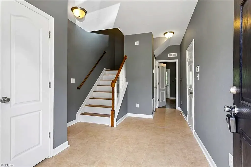 404 Prosperity Ct, Williamsburg — photo