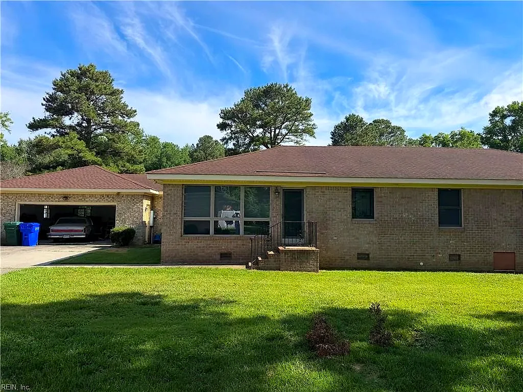 804 Seminole Dr, Suffolk — photo