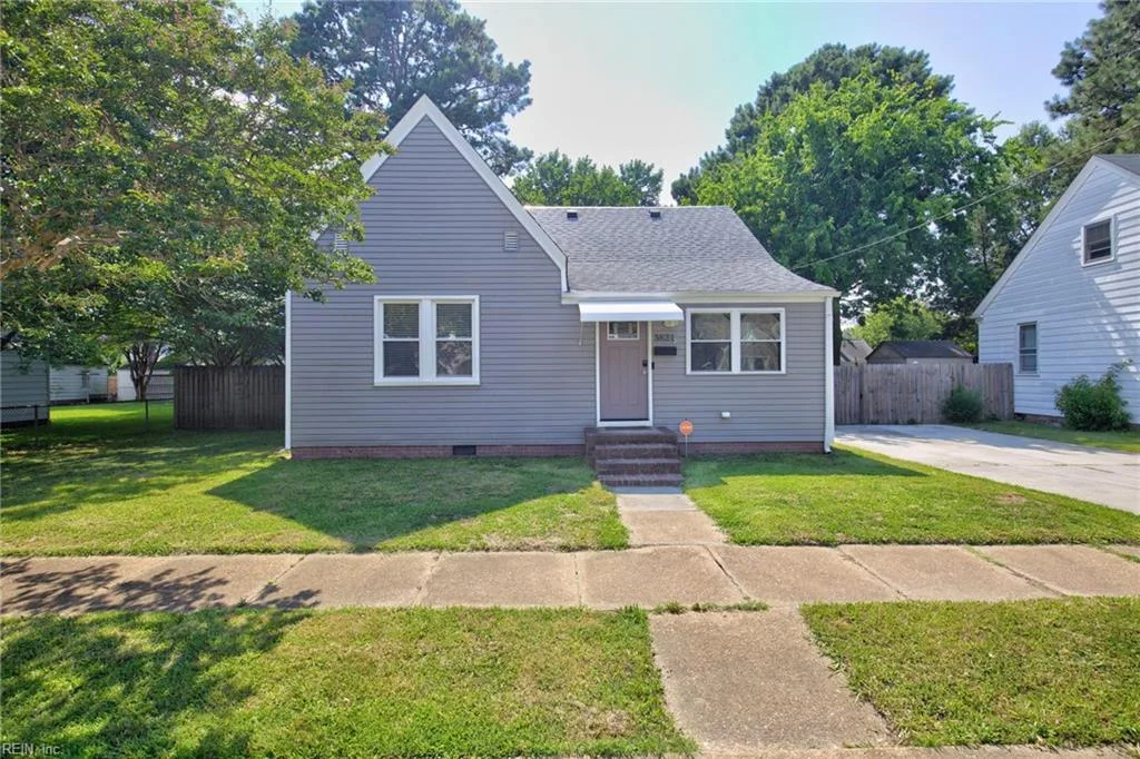 3821 Essex CIR, NORFOLK VA 23513