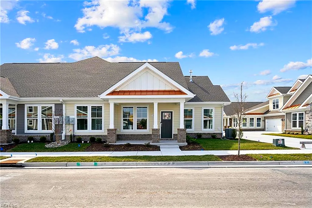 2160 Edwin DR, CHESAPEAKE VA 23322
