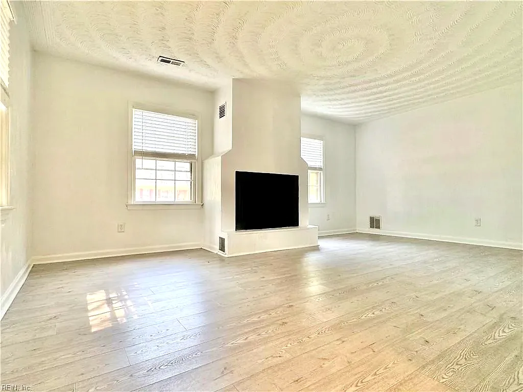 416 Hustings Ln #F, Newport News — photo