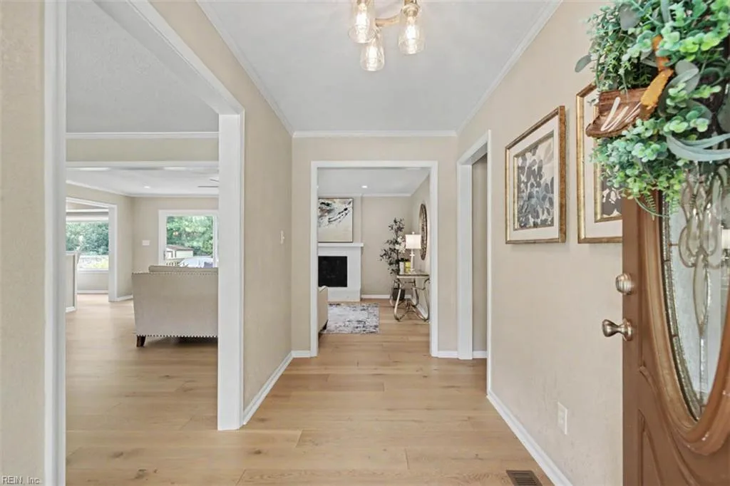 1509 Baycliff Ln, Virginia Beach — photo