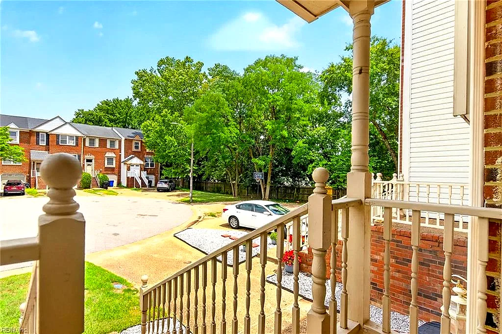 1523 Brendle Ct, Virginia Beach — photo