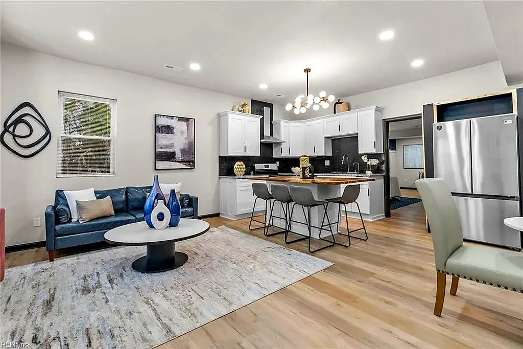 724 C Ave, Norfolk — photo