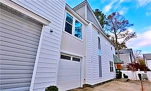 613 Lake Dr, Virginia Beach — photo