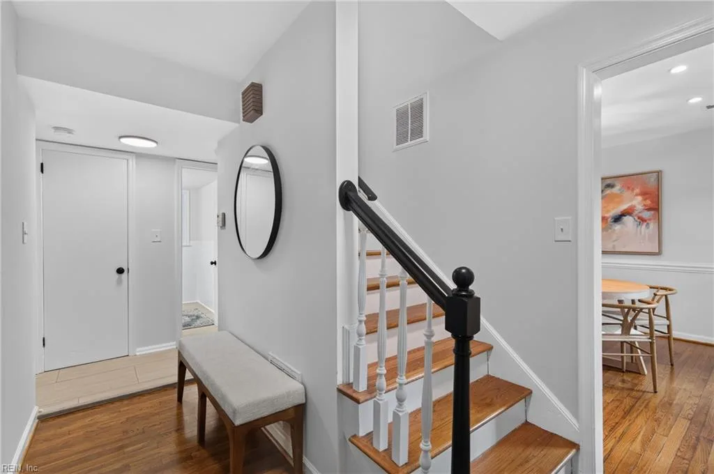 32 Ridgewood Pw, Newport News — photo