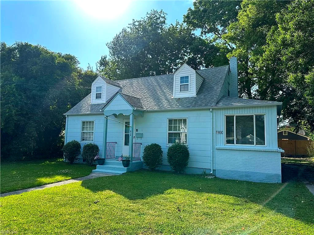 414 Fresh Meadow Rd, Norfolk — photo