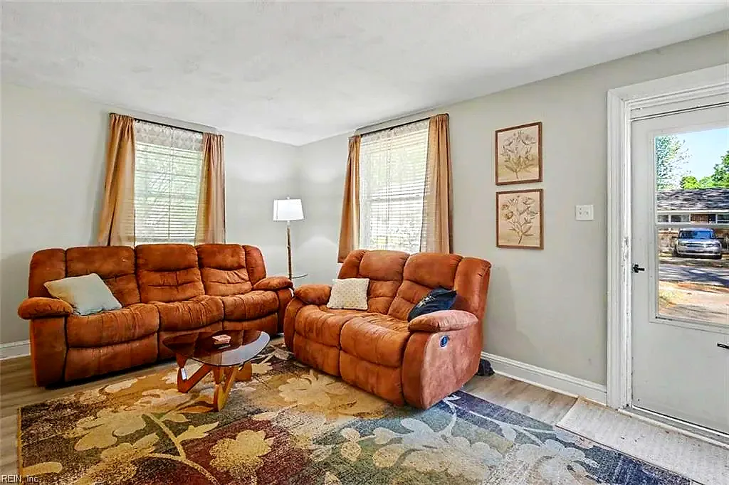 3577 Gatling Ave, Norfolk — photo