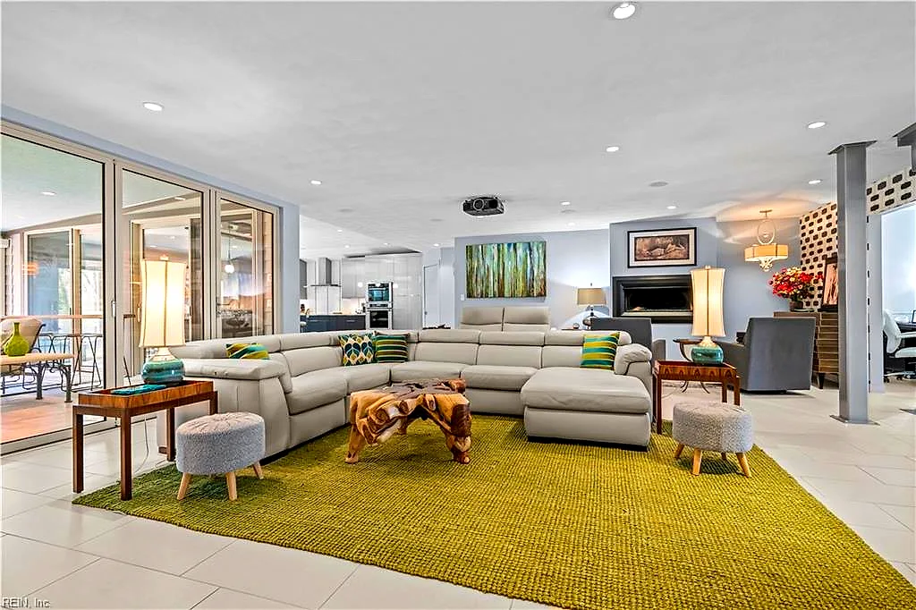 1026 Staceywood Ct, Virginia Beach — photo