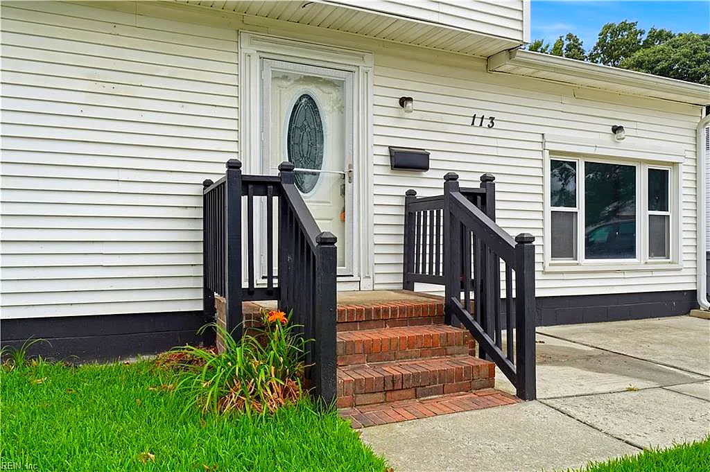 113 Alaric Dr, Hampton — photo