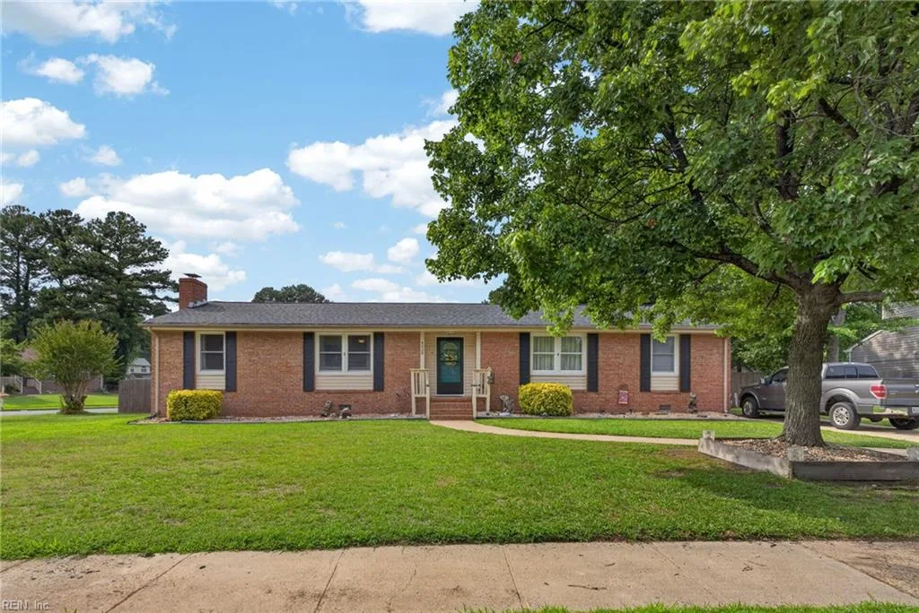 4028 Scotfield DR, CHESAPEAKE VA 23321