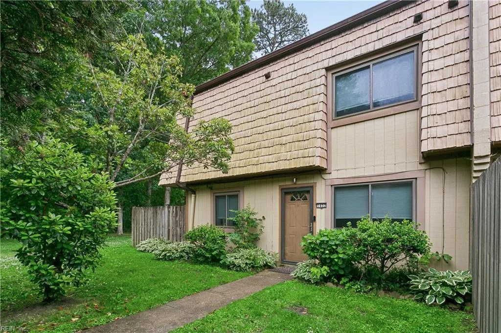 1432 Granada CT, NEWPORTNEWS VA 23608