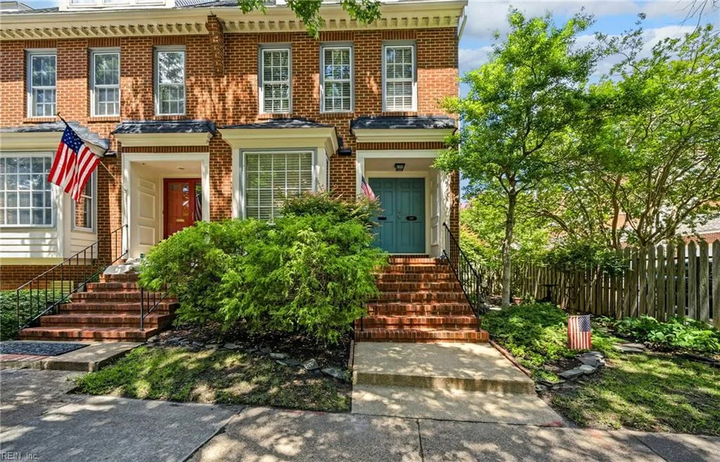 819 Botetourt GDNS, NORFOLK VA 23507