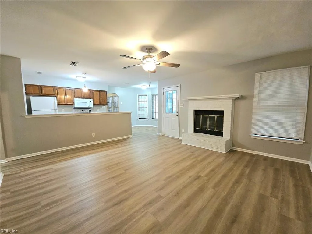 3400 Landstown CT, VIRGINIABEACH VA 23453