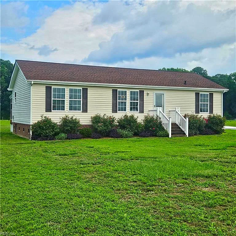 563 Daniels Rd, Corapeake — photo