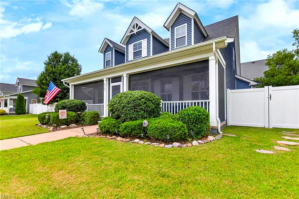 2105 Kirkby Ln, Virginia Beach — photo