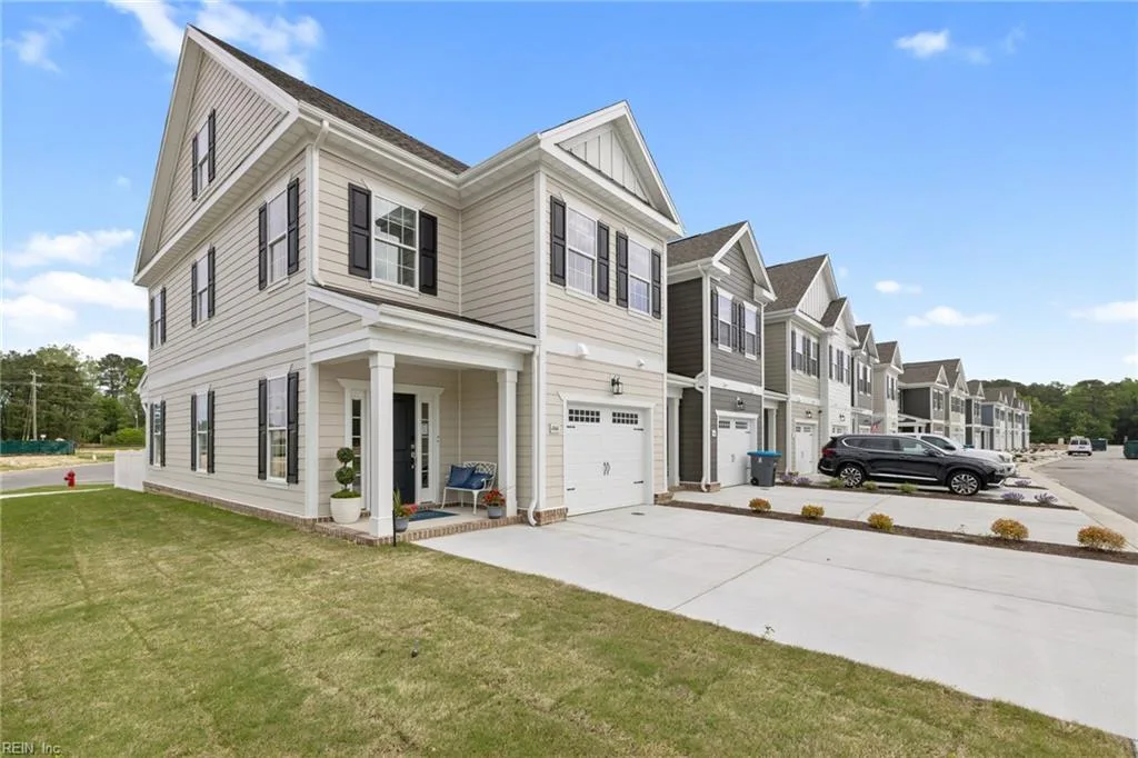 4910 Apricot WAY, CHESAPEAKE VA 23321