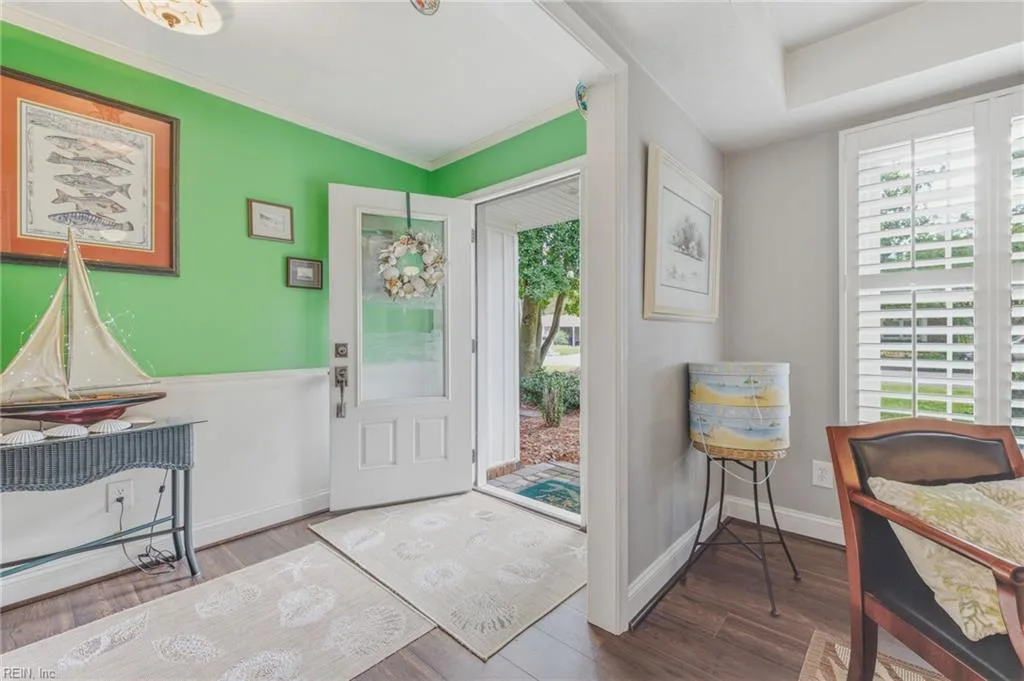 2209 W Admiral Dr, Virginia Beach — photo