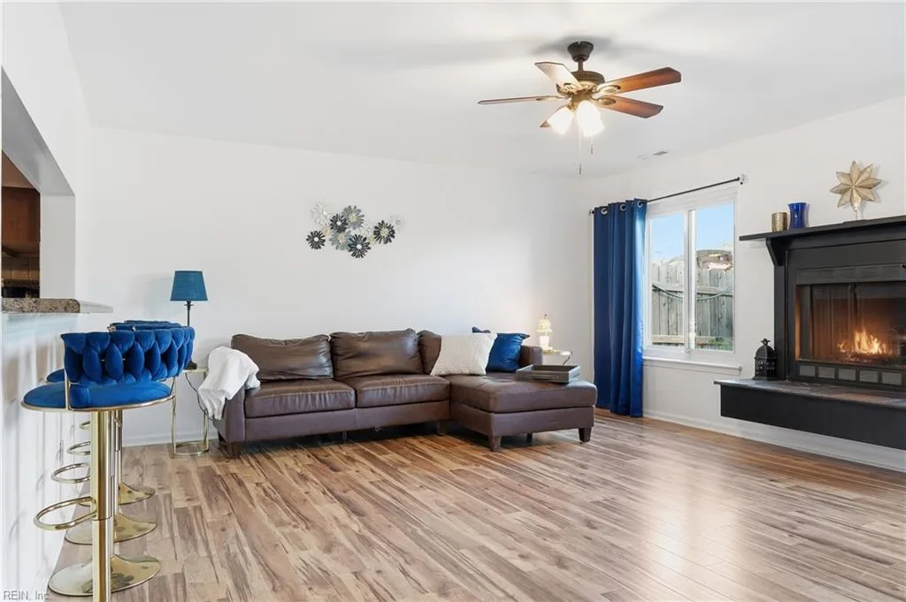 705 Hecate Dr, Virginia Beach — photo